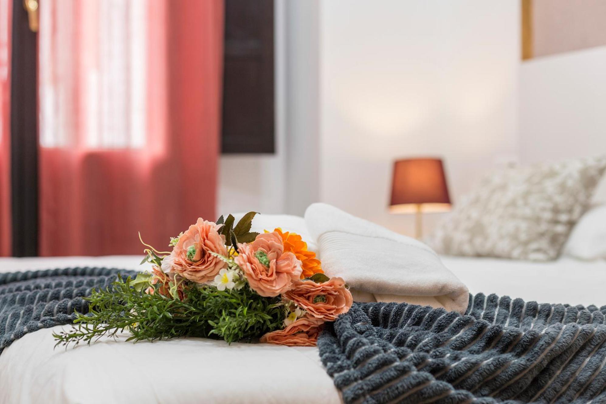 Santa Catalina Patio Andaluz 3 Rooms Seville Ngoại thất bức ảnh